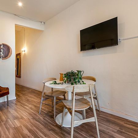 Clandestino Suites Barcelona Exteriör bild